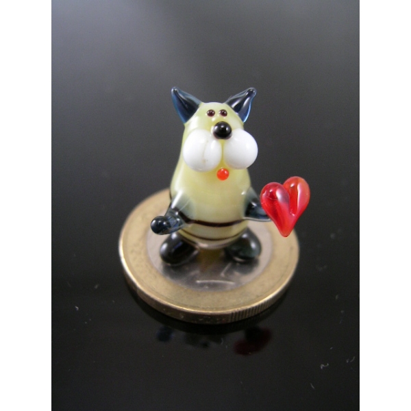 Katze mini mit Herz 3 -Glasfigur-k-6