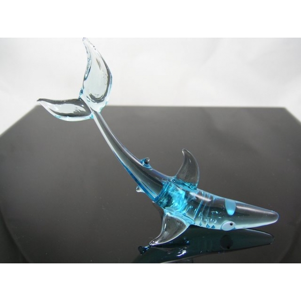Hai 6 Hell Blau Figur aus Glas - Glastier Fisch Haifisch Deko