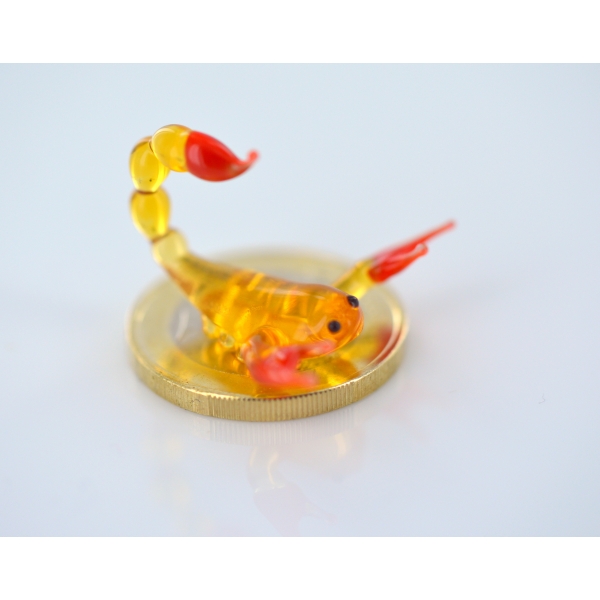 Skorpion mini gelb rot Glastier Miniatur Figur aus Glas - Deko Setzkasten Vitrine Sammlerstück